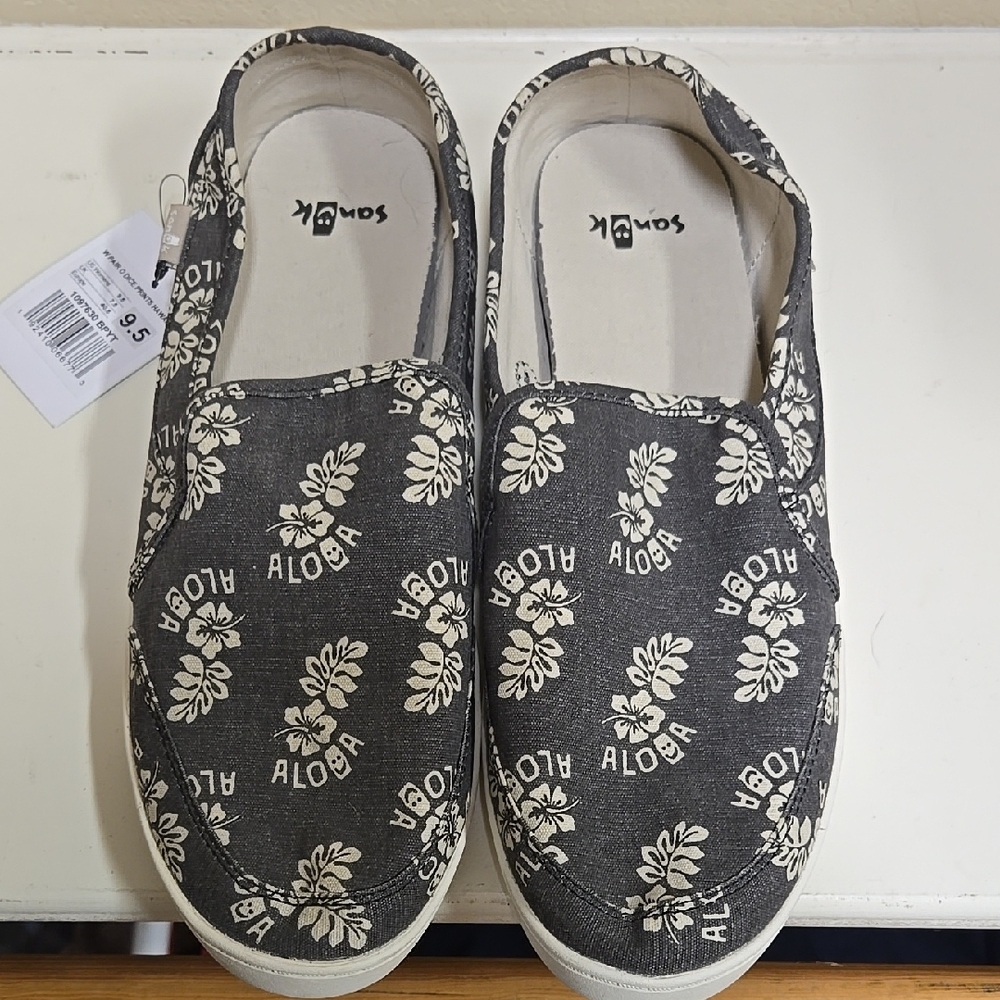 Aloha Floral Slip-On Shoes